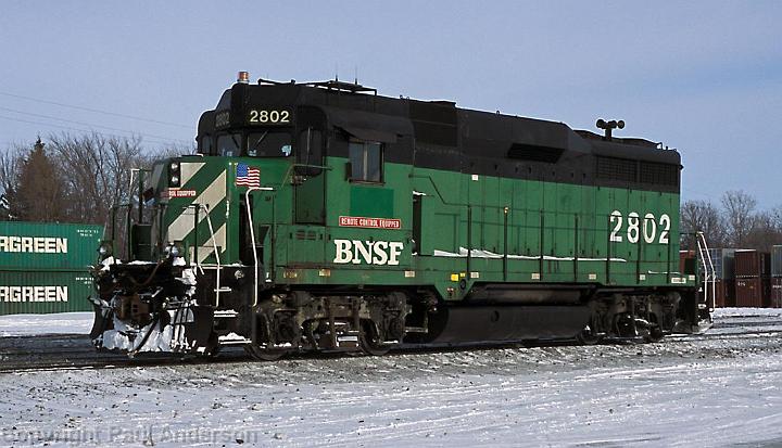 BNSF 2802 GP39M RC.jpg